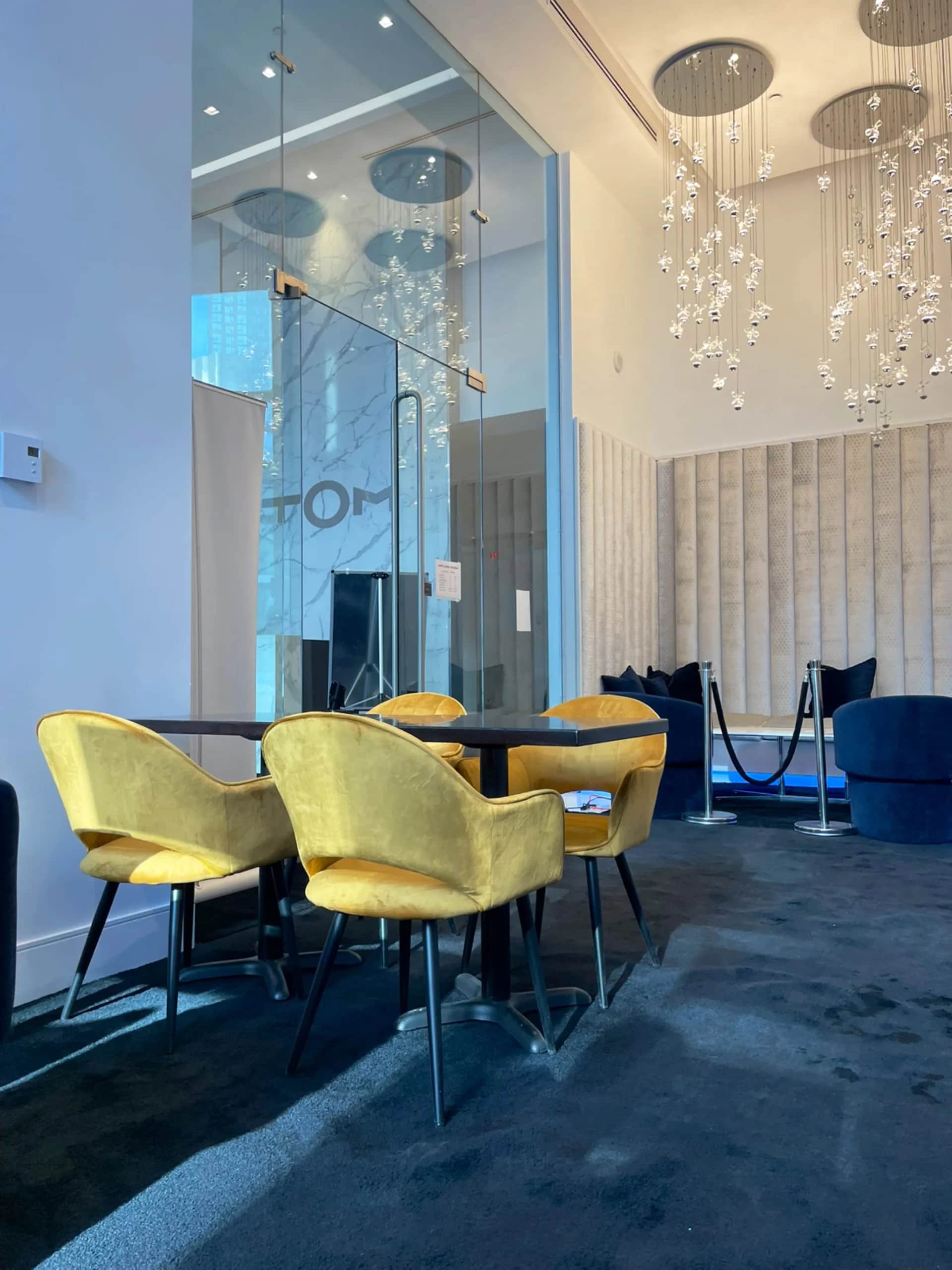 Caffé Lounge 1188 Interior